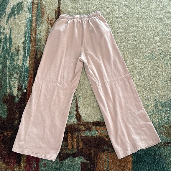 Tan wide leg sweatpants - Picture 2 of 3